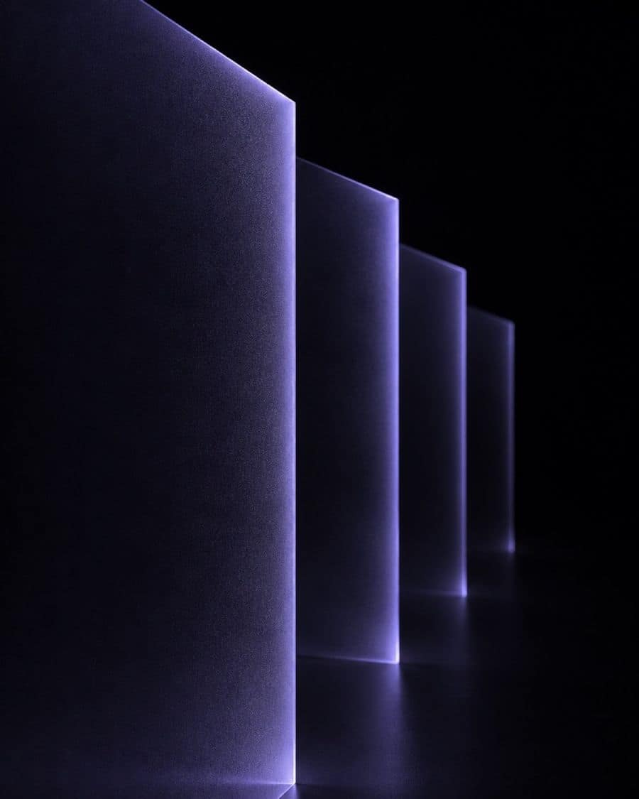 Lastre di vetro smerigliato illuminate di taglio